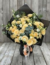 Букет цветов из:  Розы и Лизиантусы в Исетское