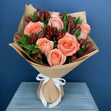 Букет цветов из:  Розы и Альстромерии в Исетское