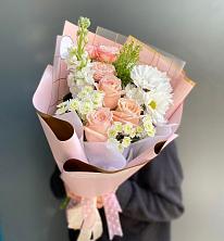 Букет цветов из:  Хризантемы и Розы в Исетское