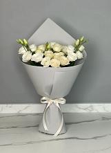 Букет цветов из:  Розы и Лизиантусы в Исетское